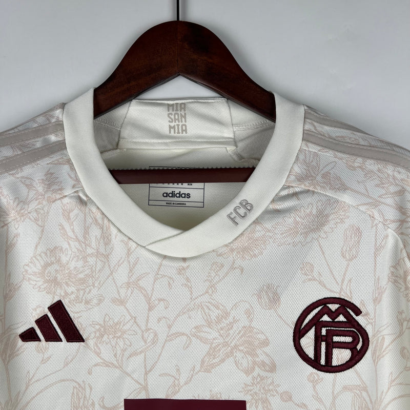 Camisa Bayern de Munique  23/24 // Third