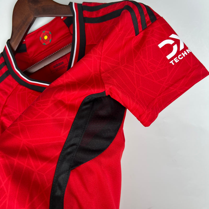 Camisa Manchester United 23/24 // Feminina