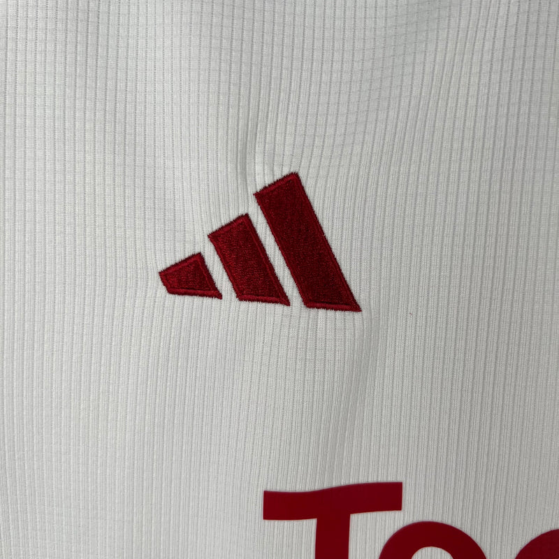 Camisa Manchester United 23/24 // Third