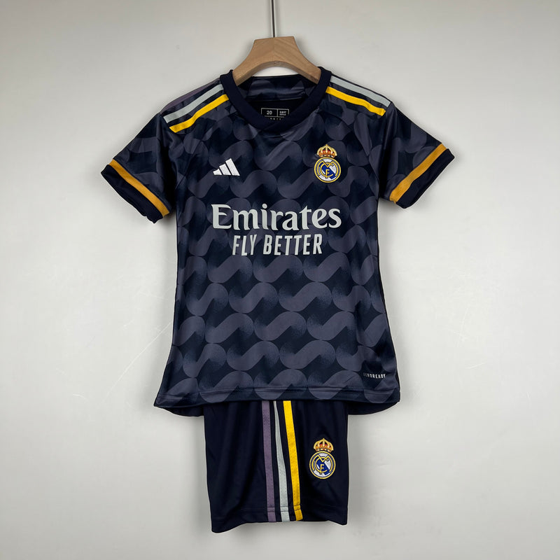 Kit Infantil Real Madrid 23/24 // Third