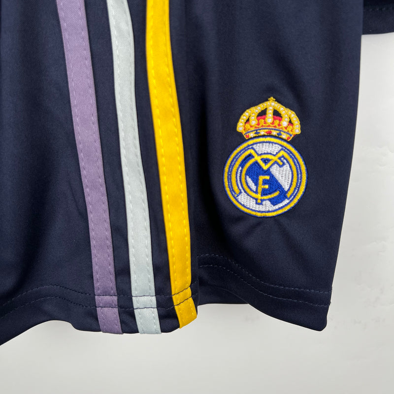 Kit Infantil Real Madrid 23/24 // Third