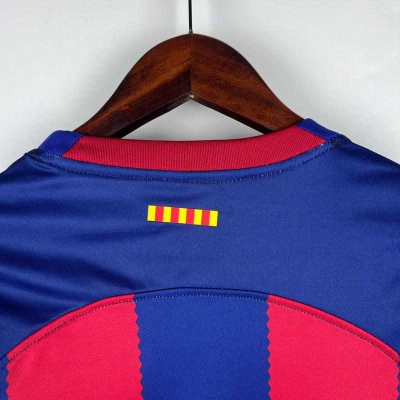 Camisa Barcelona 23/24 // Feminina